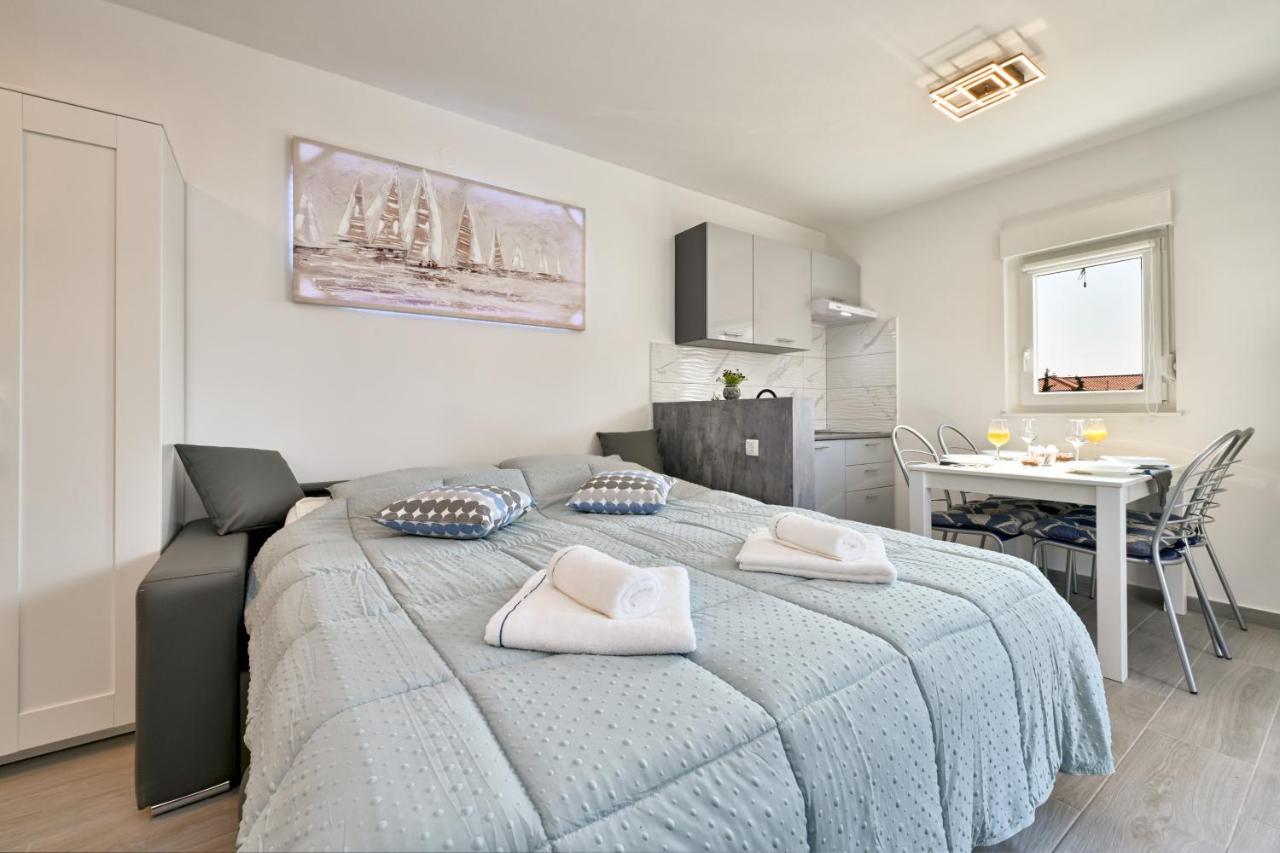 Apartman Michael / Novalja / Zrce Exterior photo